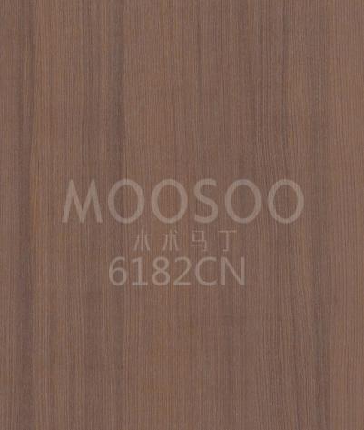 Goldene Teakholz-Wandpaneele